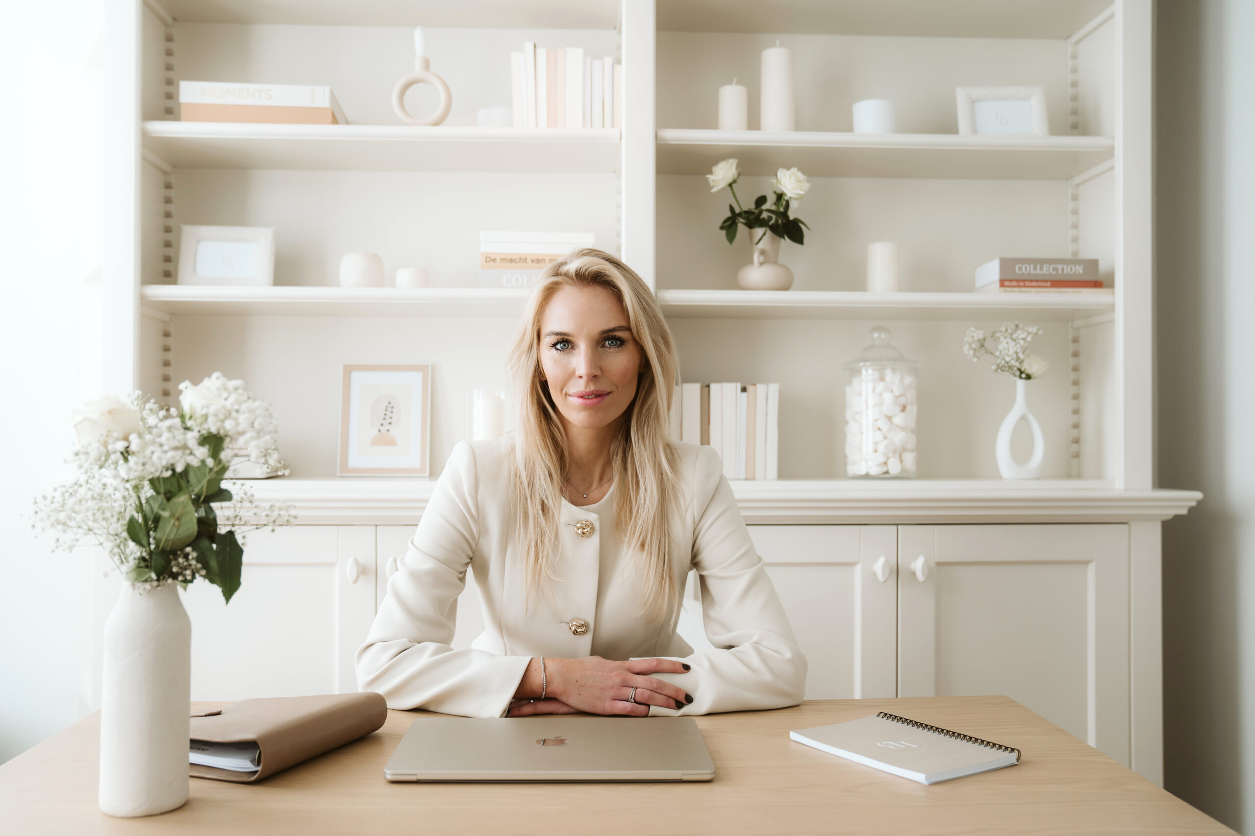 LISA VERHEUL | coach